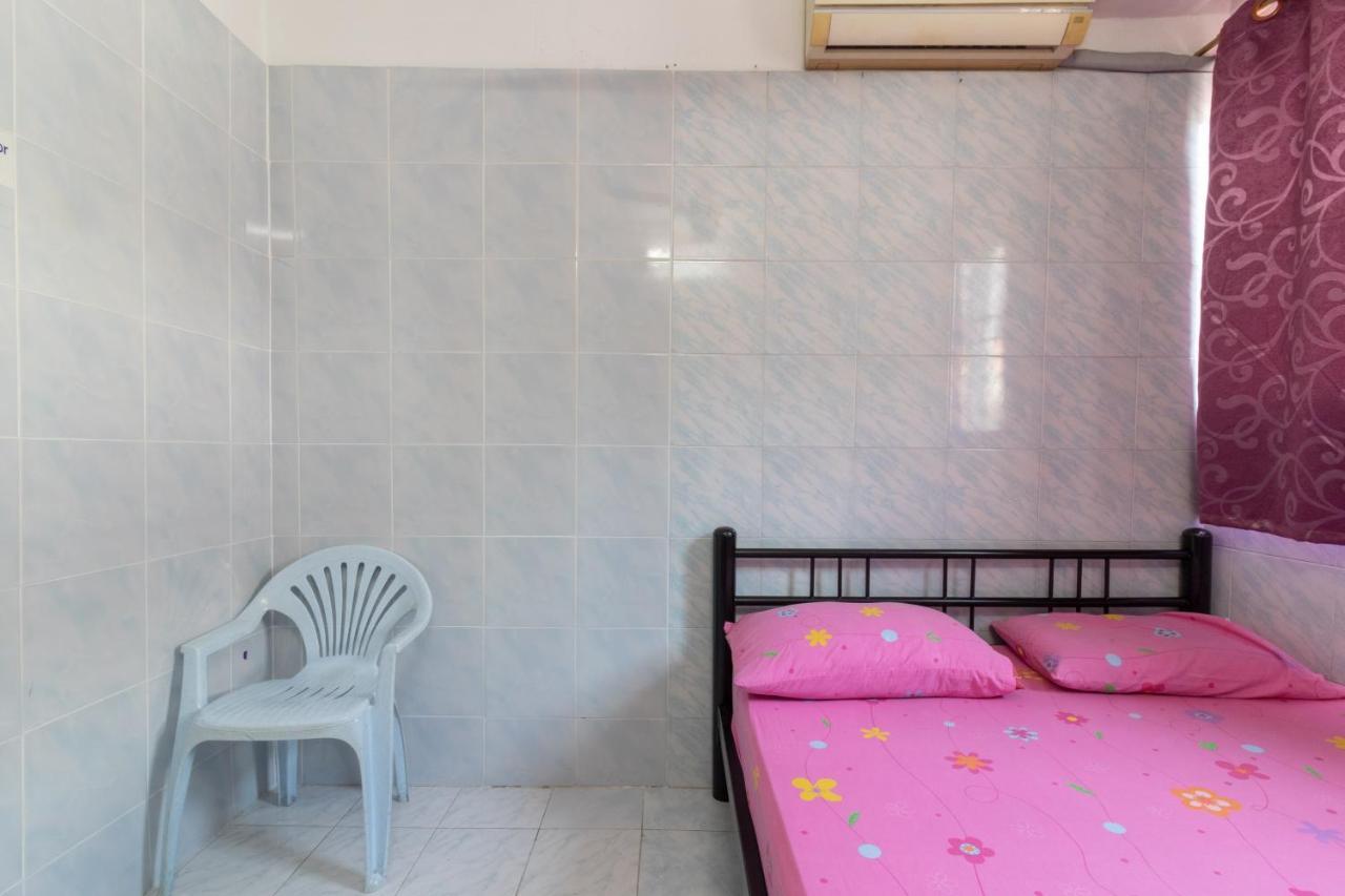 New Central Guesthouse Bangkok Ngoại thất bức ảnh