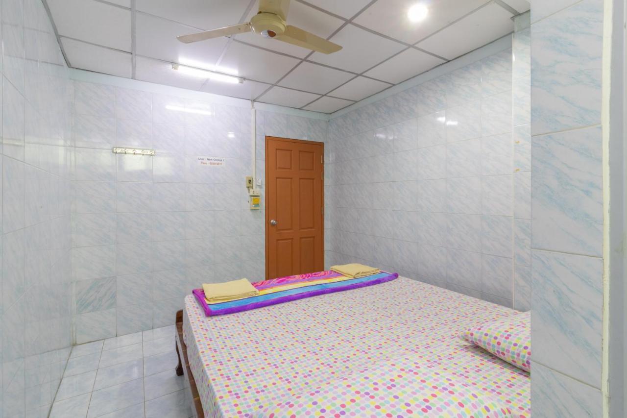 New Central Guesthouse Bangkok Ngoại thất bức ảnh